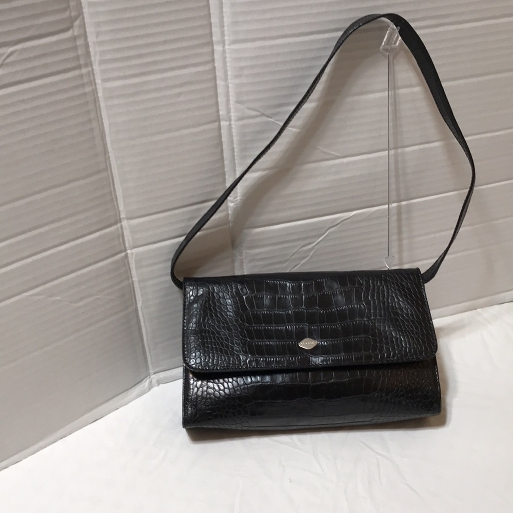 Croc embossed leather isanti shoulder/clutch made in Italy